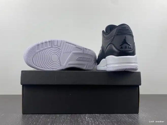 Reps LUCY Cyber 136064-020 Jordan 3 Monday (2016) Retro 0407